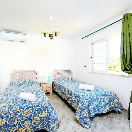 Marina View Villa *